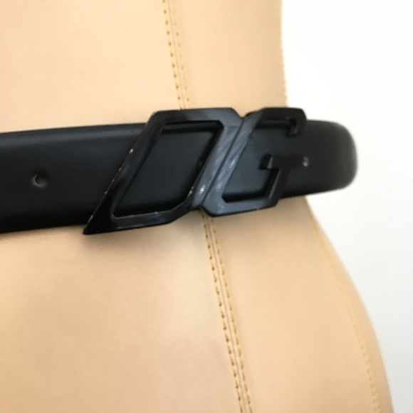 NEW Authentic Dolce &Cabbana leather vintage belt main image 4